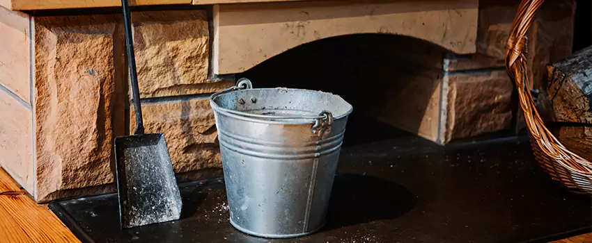 Clean The Fireplace Mantle And Hearth in Dunedin, Florida